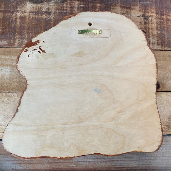 Winnie The Pooh and Tiger 3D Hand Painted Acrylic and Carving on Wood - Picture 8 of 8